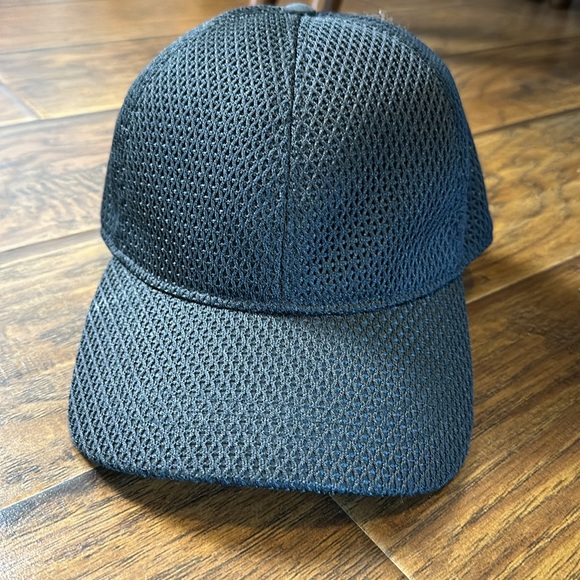 lululemon athletica Accessories - Lululemon Baller Hat Flare NWT